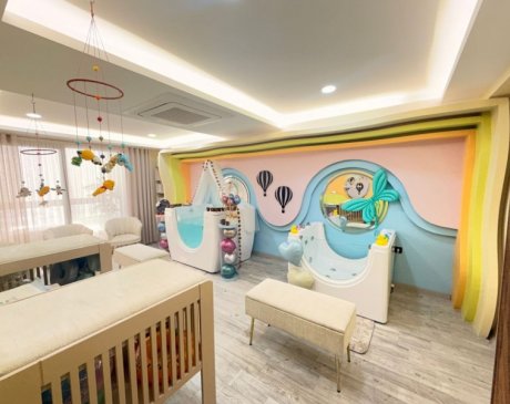 Floating ( Suda Dans )